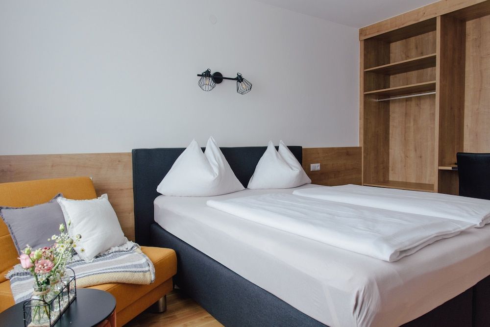 Hotel Drei Kreuz Double Room 2