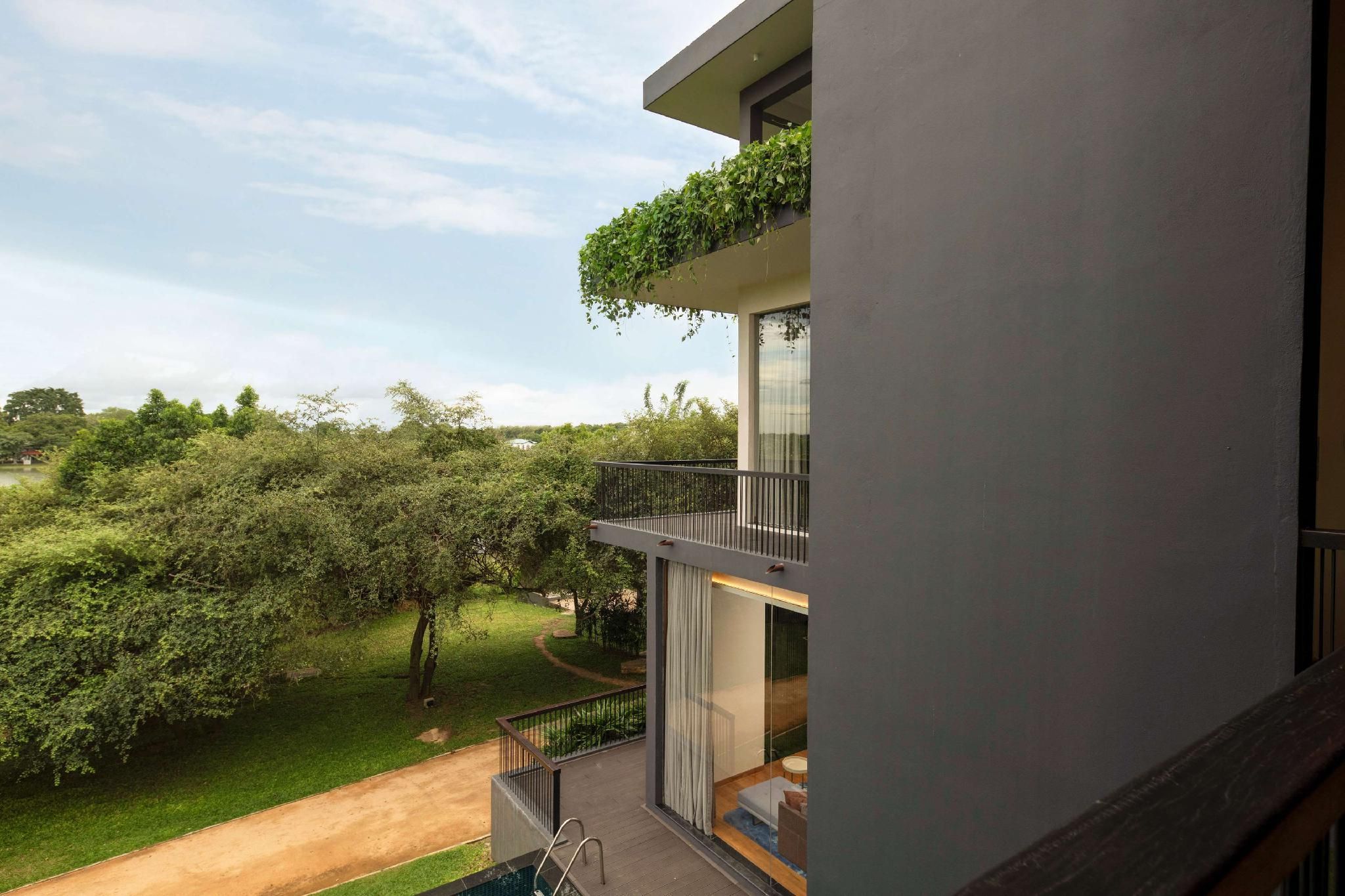Four Bedroom Presidential Duplex Suite
