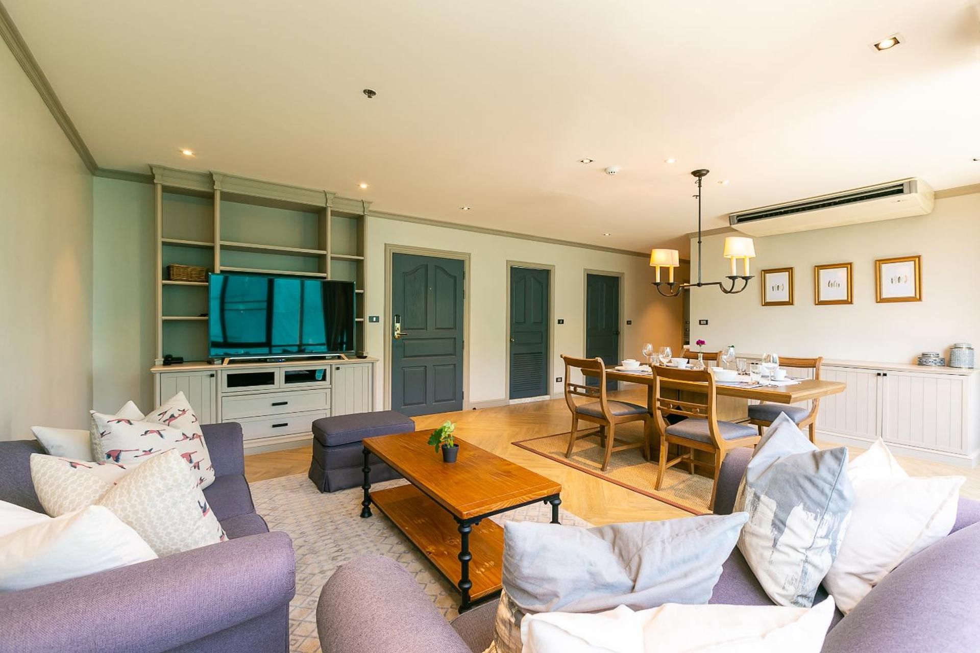 undefined THEA Private Suites by TH District 8