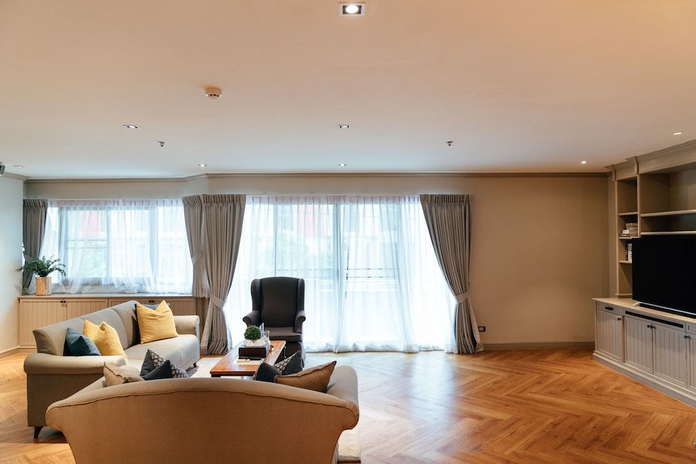 THEA Private Suites by TH District 2 Bedrooms Presidential Suite 15