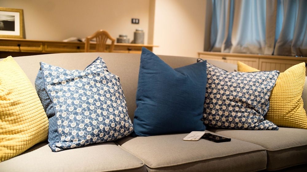 THEA Private Suites by TH District 2 Bedrooms Presidential Suite 4