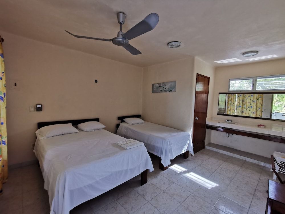 Las Cabañas Del Doctor Economy Room, Beach View 5