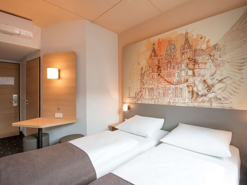 B&B HOTEL Schwerin-Süd Twin Room 3