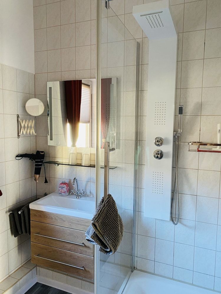 Pension & Ferienwohnungen Schneidereit Comfort Apartment, 1 Bedroom, Kitchen (Cleaning Fees 40€) 6