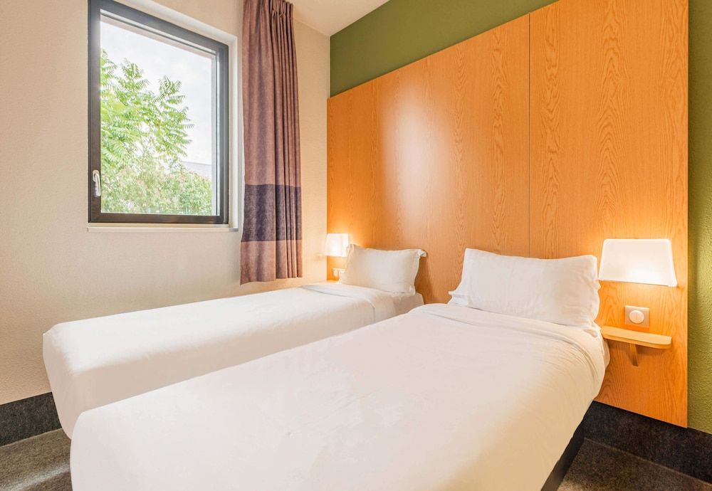 B&B HOTEL Colmar Expo Twin Room