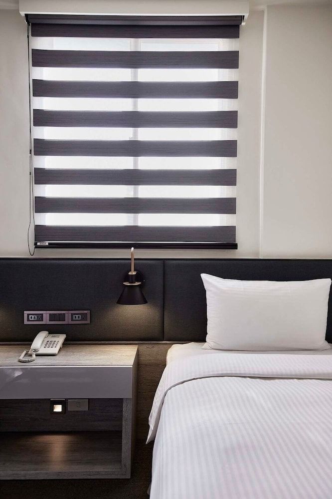 Haifu Hotel & Suites Elite Twin Room