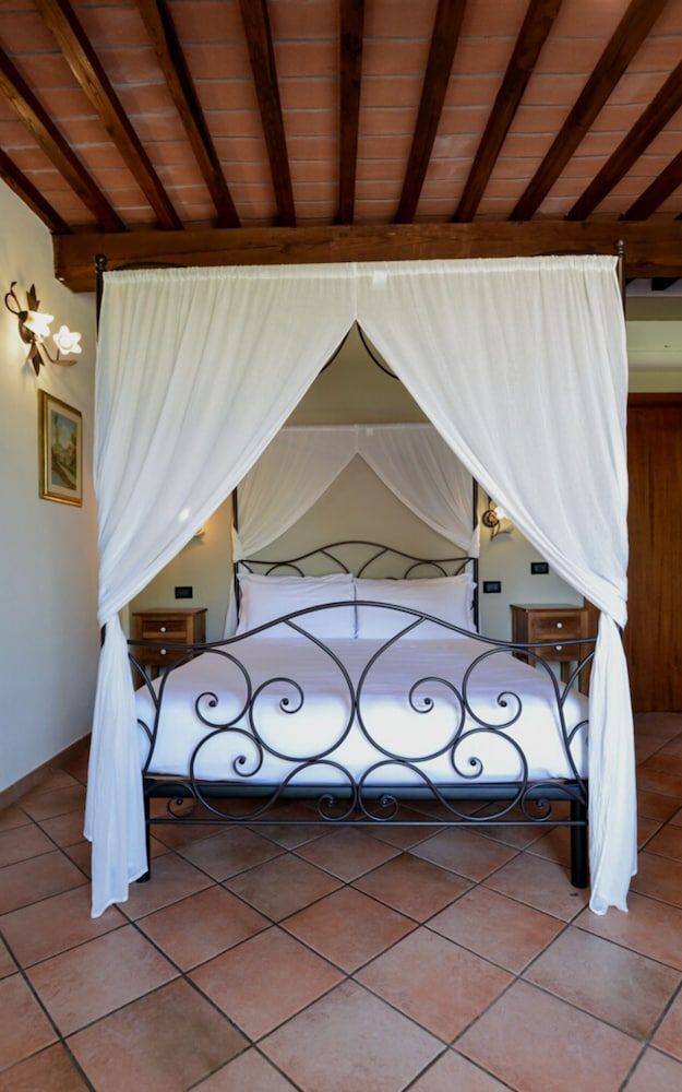 Antico Podere San Francesco Hotel Studio, Ground Floor (4 Persons) 2