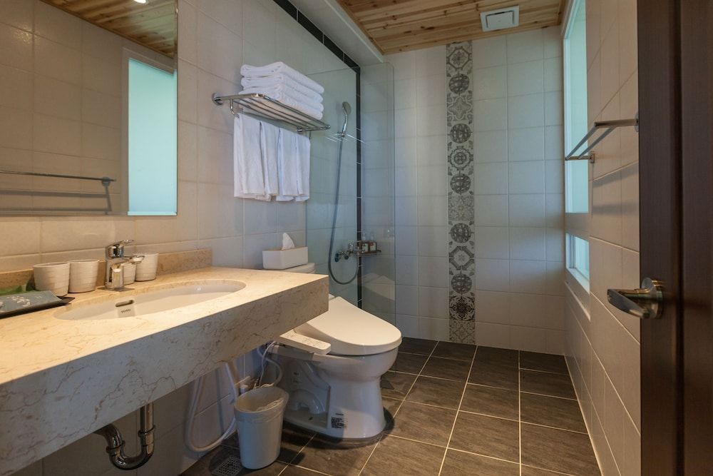 Sea Dragonfly Family Quadruple Room, 2 Double Beds, Accessible, Non Smoking 6