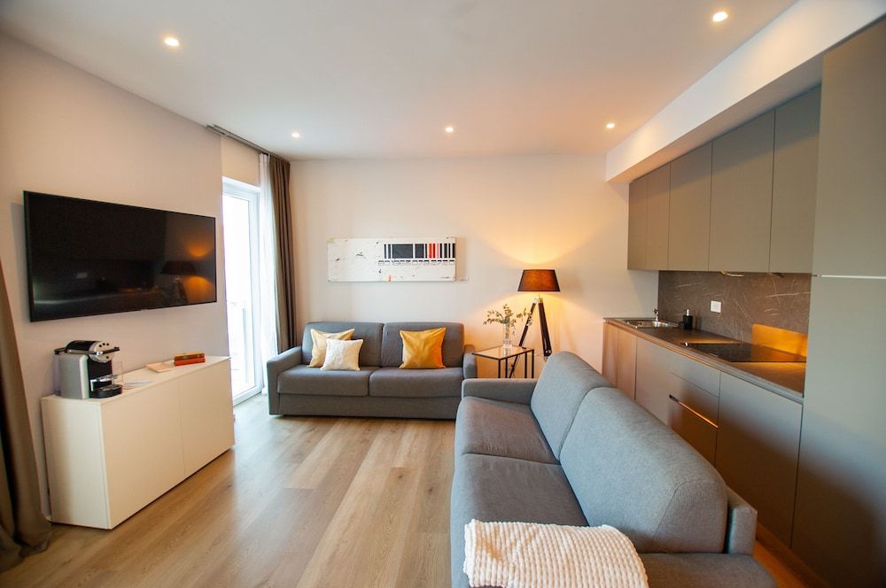 Ah Porticcioli boutique apartments Presidential Apartment 4