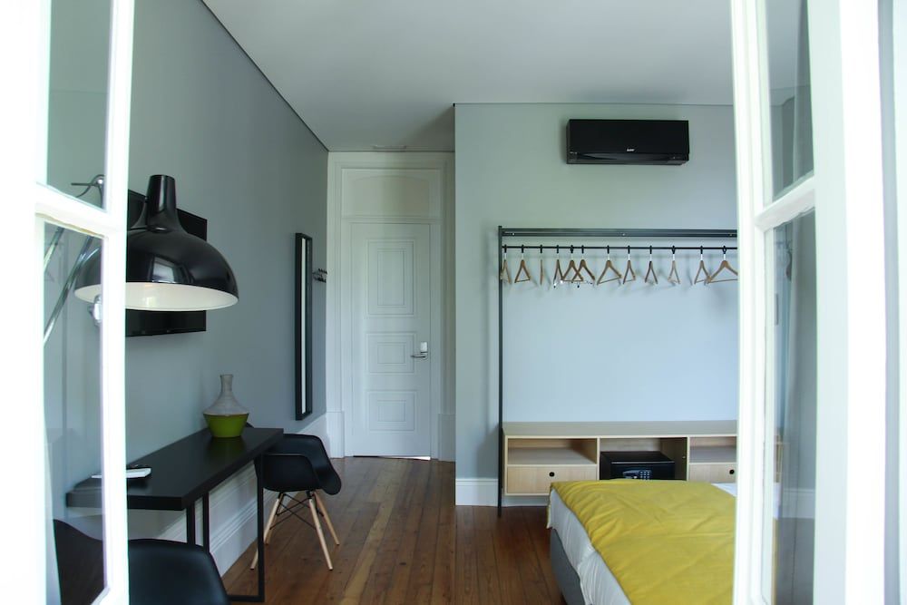 Deluxe Room, Balcony, City View