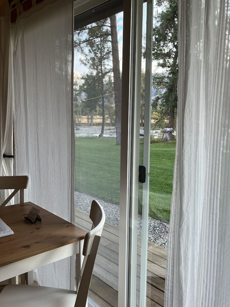 River Run Inn Riverview Double Queen 8