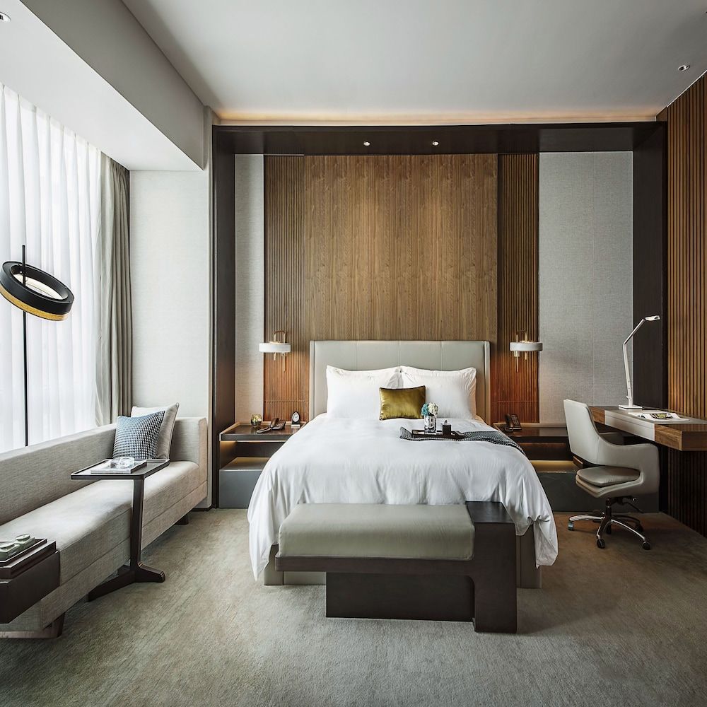Premium Room, 1 King Bed, Sea View (HkZhMo Bridge, Club Access)