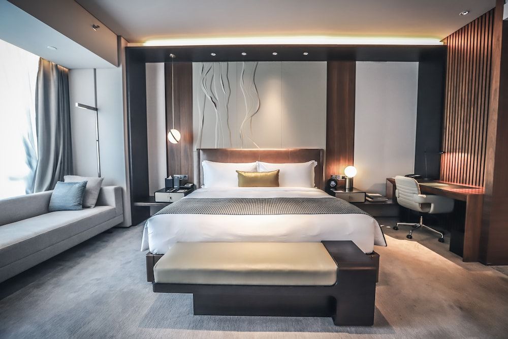 Classic Room, 1 King Bed, Sea View (HkZhMo Bridge )