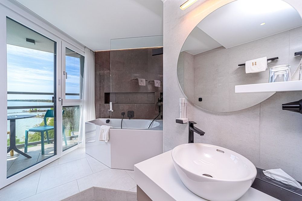 Hotel Helikon Junior Suite 6