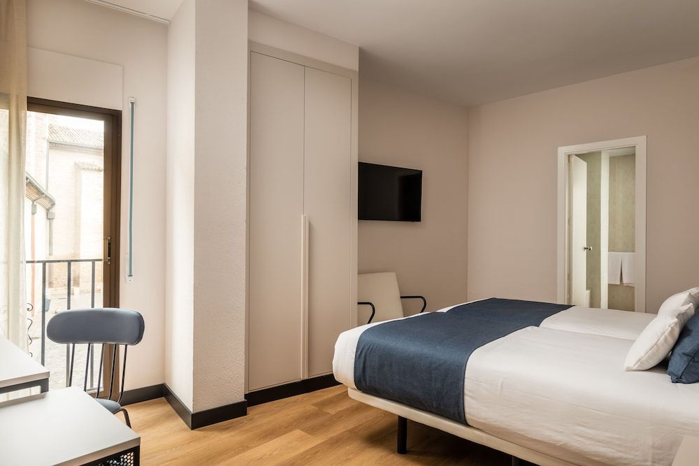 Hotel Don Jaime 54 Standard Room 2