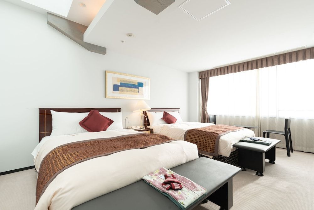 [Non-Smoking] Western Style Suite Room (Mt. Fuji View)