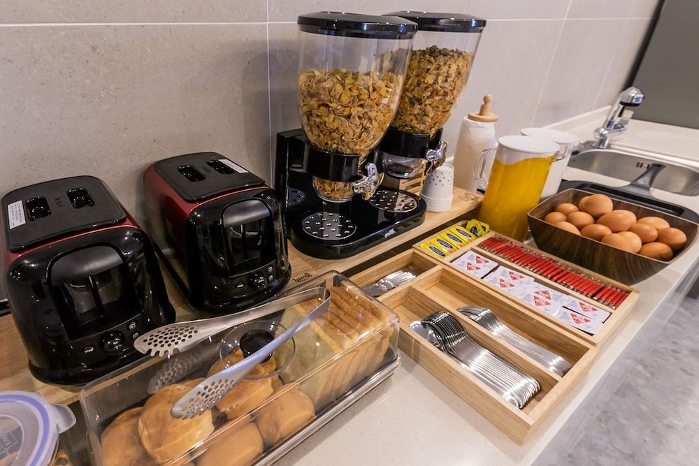 undefined Brown Dot Hotel Sasang Renecite 10