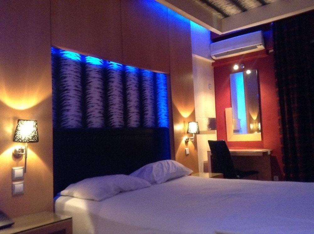 undefined Olympic Hotel – Adults Only 7