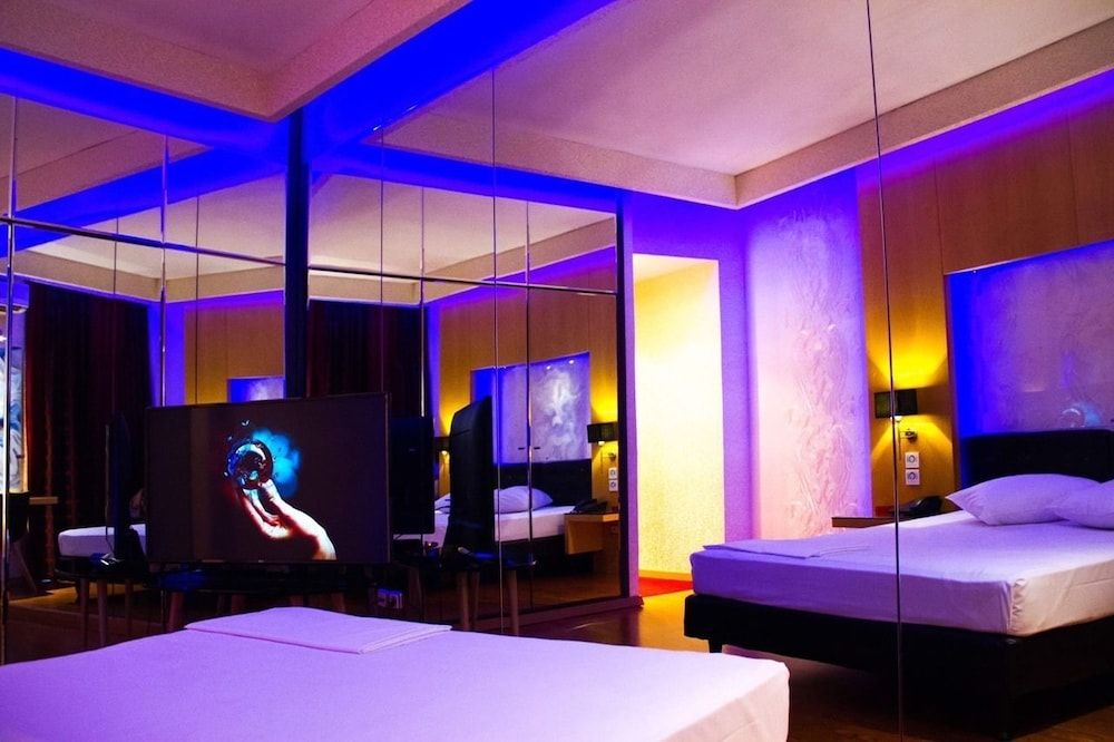 undefined Olympic Hotel – Adults Only 9