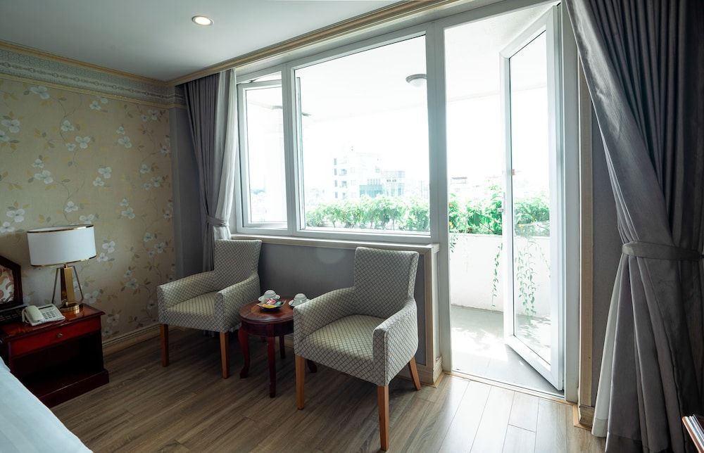 undefined Lotus SaiGon Hotel 10