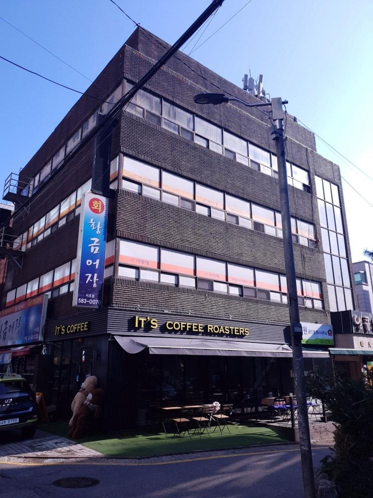 undefined E-Livingtel - Hostel 4