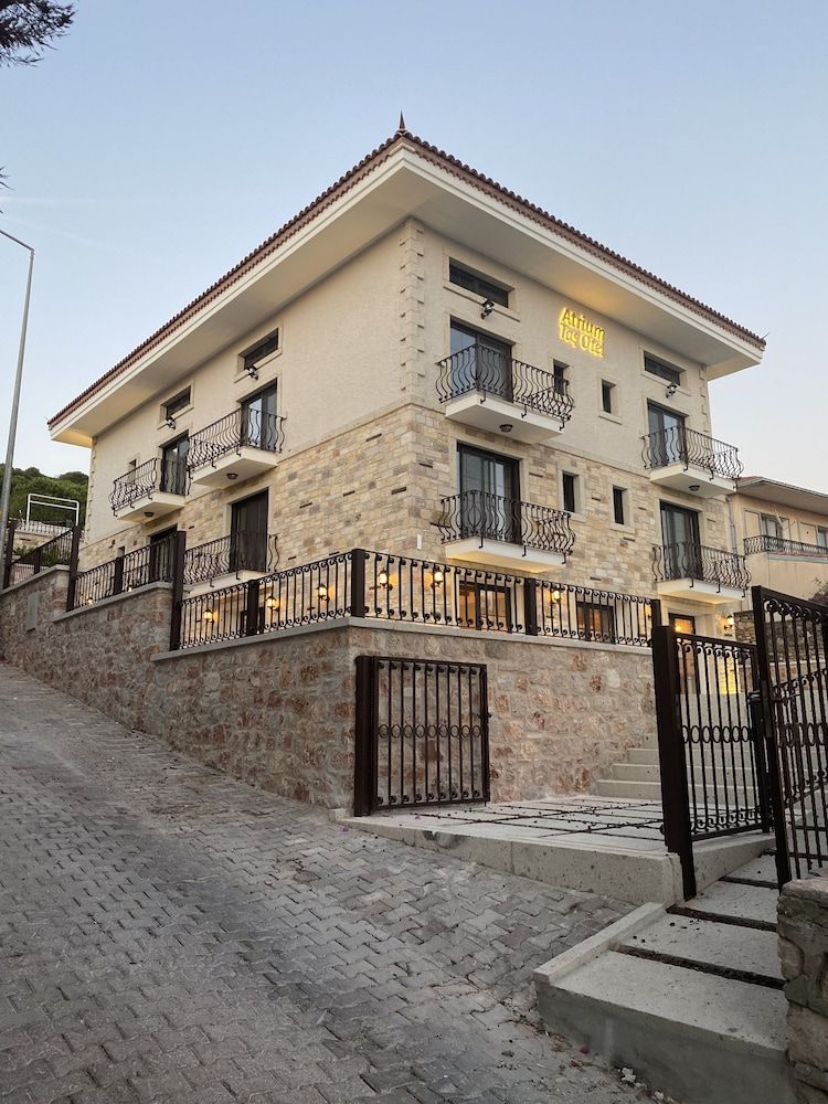 undefined Atrium Taş Otel 6