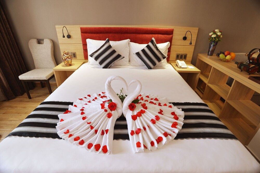 undefined Aiden Saigon Hotel 9