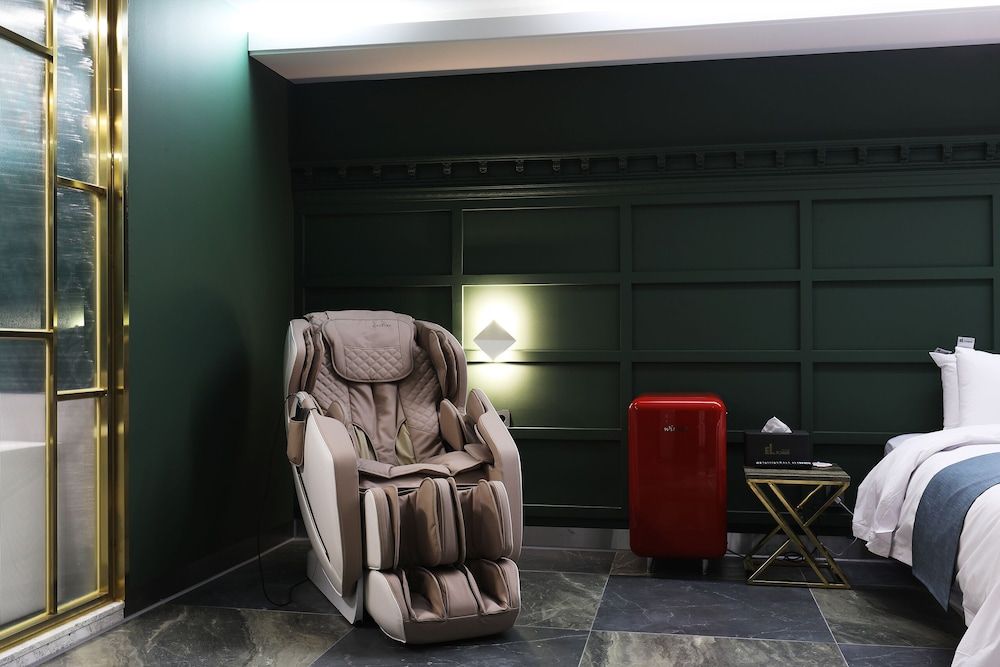 El Tower Hotel Royal Suite (No breakfast on Mondays) 17