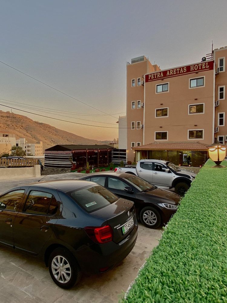 undefined Petra Aretas Hotel 7