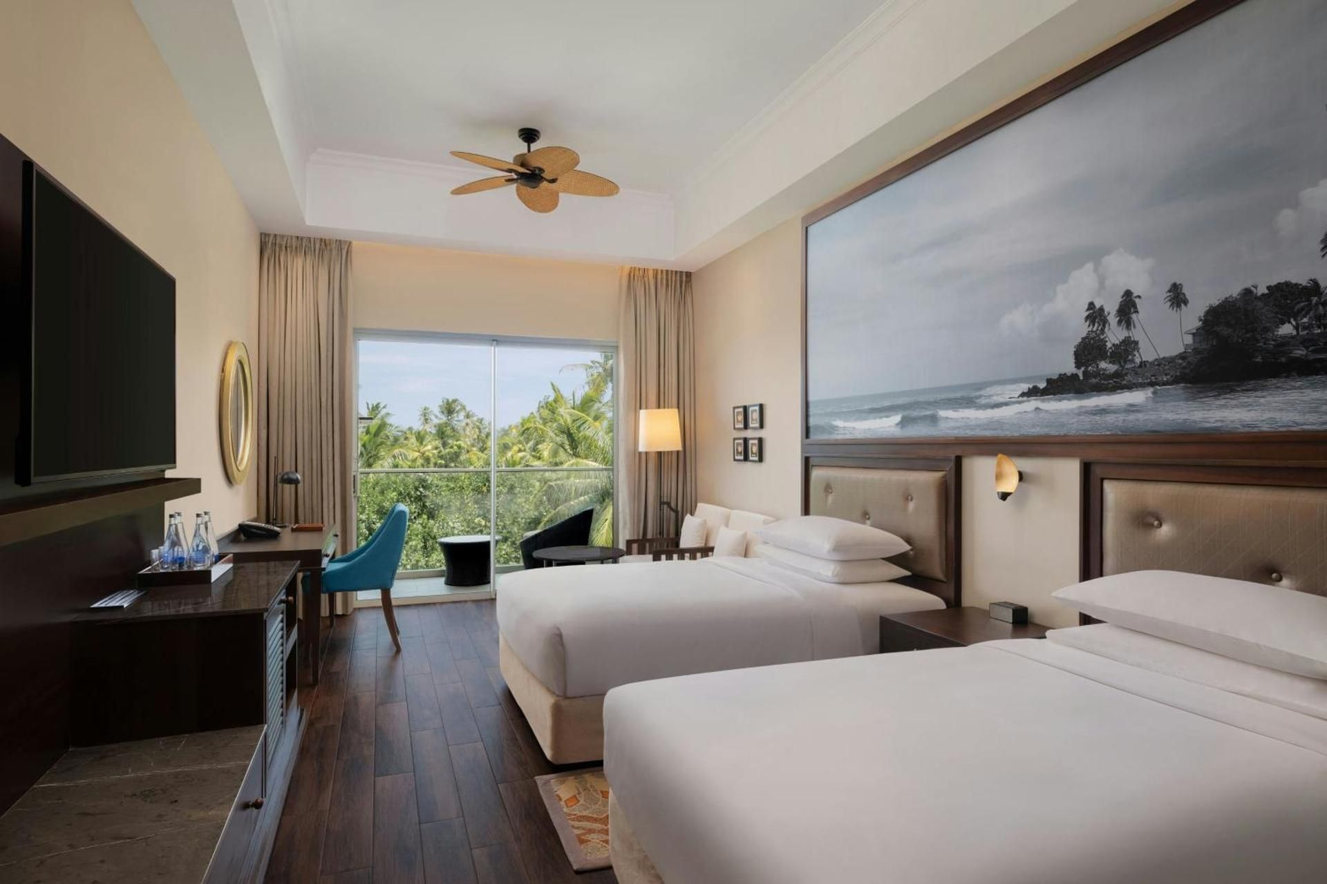 Deluxe Guest room, 2 Twin/Single Bed(s), Garden view, Balcony