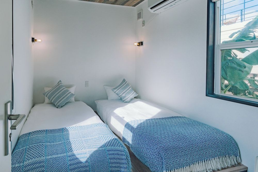 4 Bed Villa