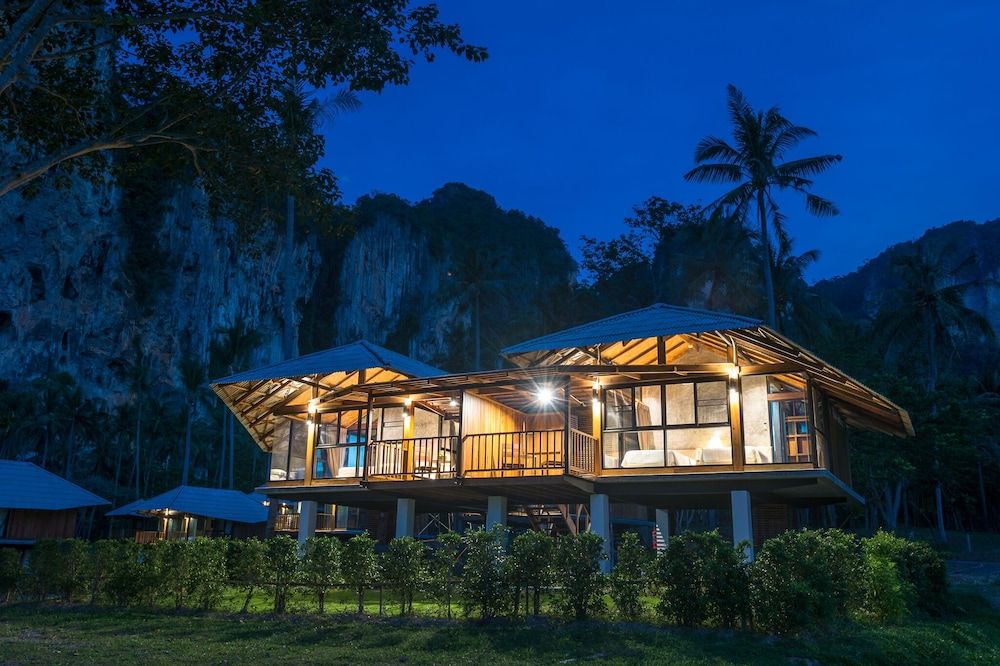 undefined Tinidee Hideaway Tonsai Beach Krabi 9