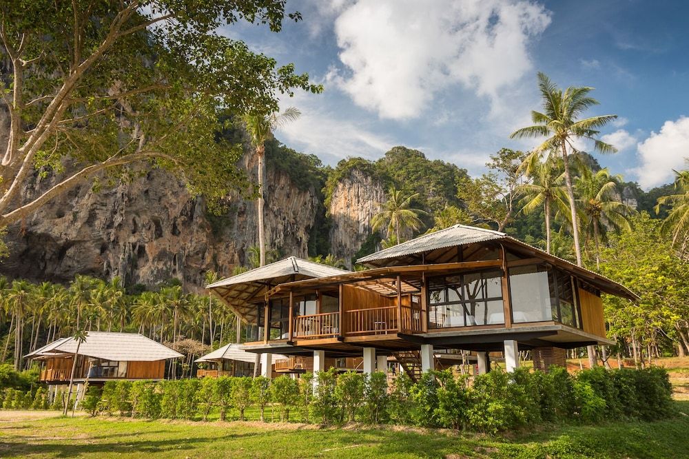 undefined Tinidee Hideaway Tonsai Beach Krabi 4