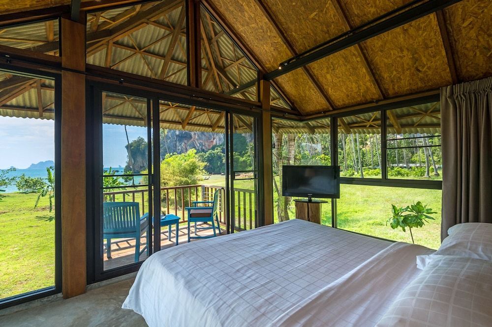 Tinidee Hideaway Tonsai Beach Krabi Sea View Villas King 2