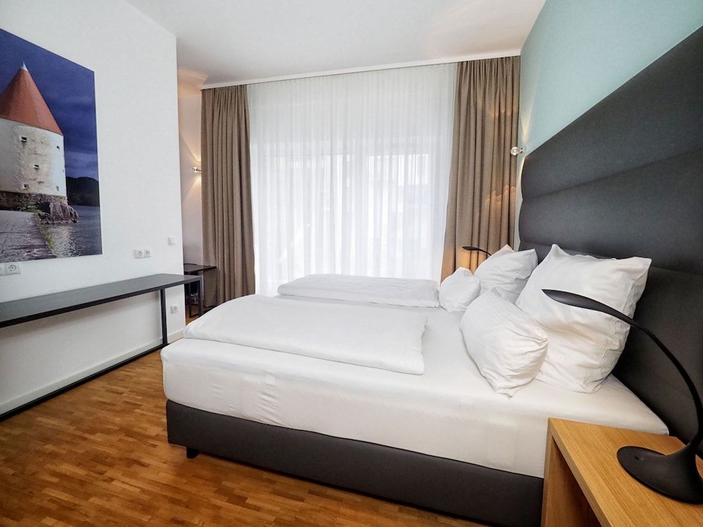 rivers Passau Business Apartment, 1 Queen Bed, Non Smoking