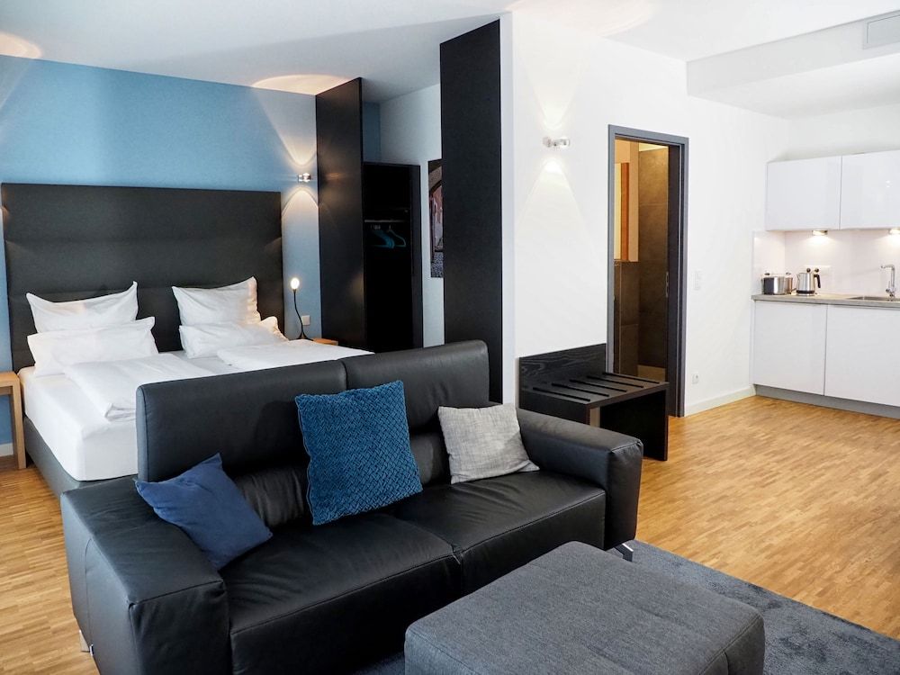 rivers Passau Deluxe Studio, 1 Queen Bed, Non Smoking 2