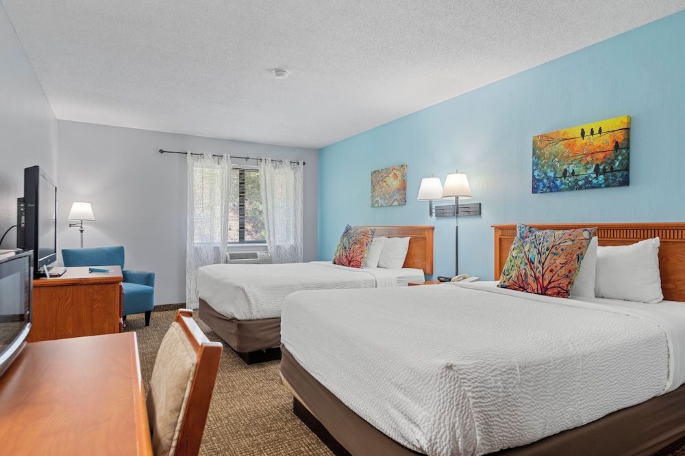 Room, 2 Queen Beds, Non Smoking