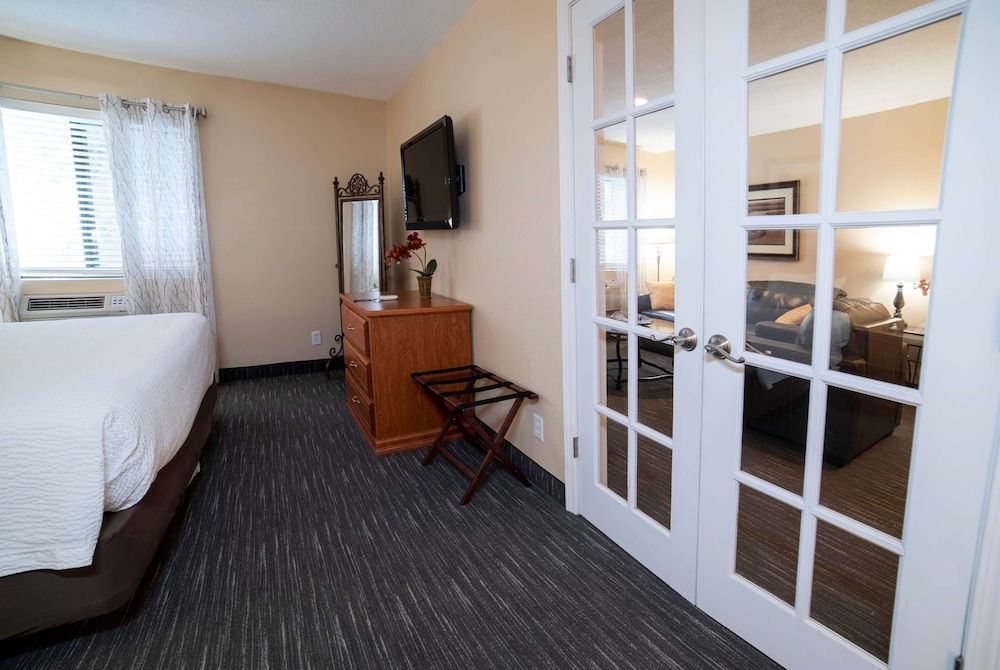 Presidential Suite, 1 King Bed, Non Smoking