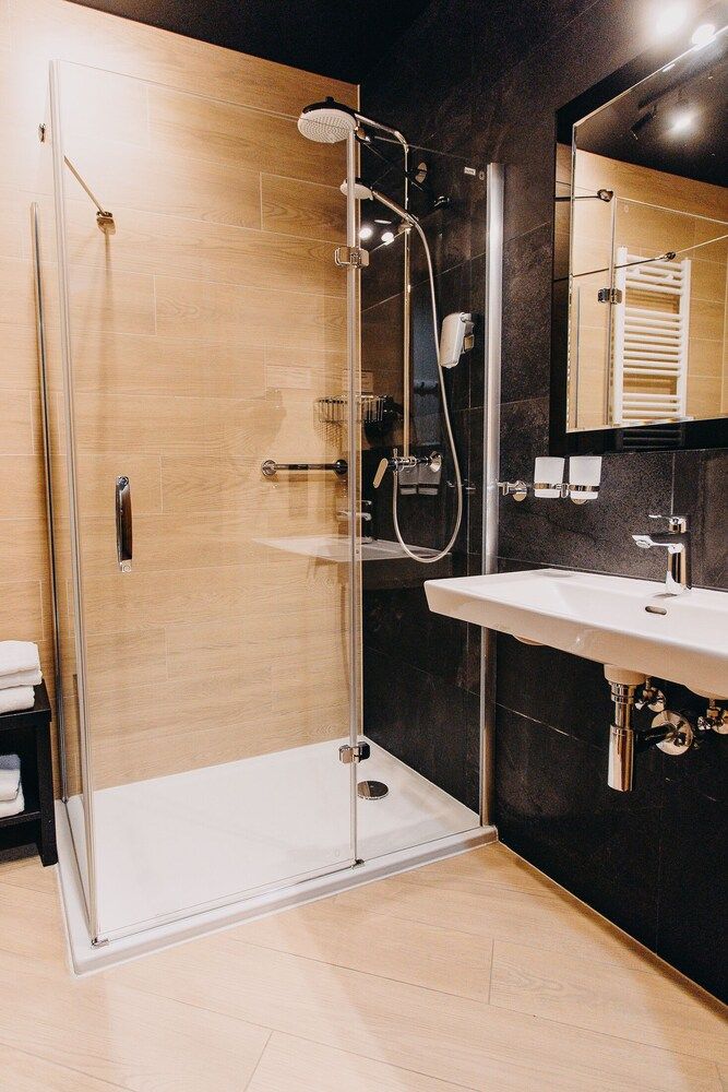 Szara Willa Family Room (Delux) 6