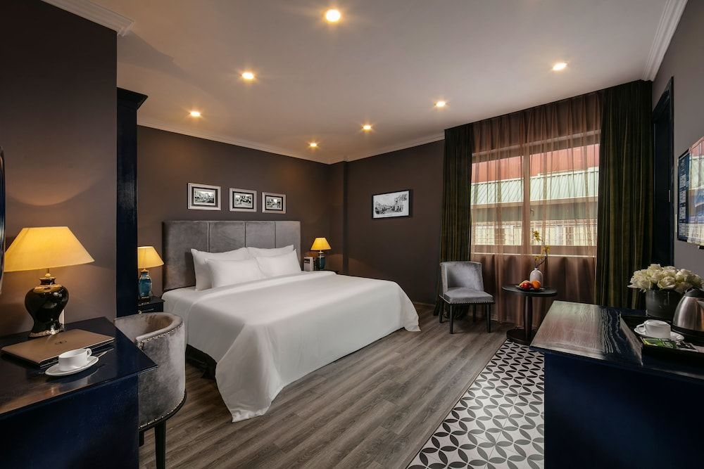 Junior Double Room, City View