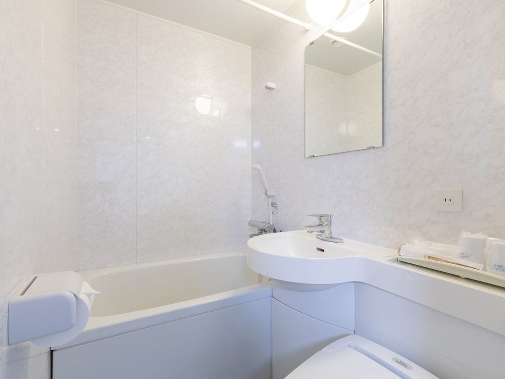 Tabist Hotel New Washington Shibuya Twin Room, Non Smoking 4