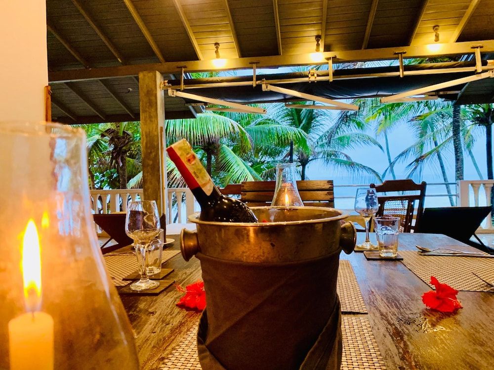 undefined Suite Lanka 5