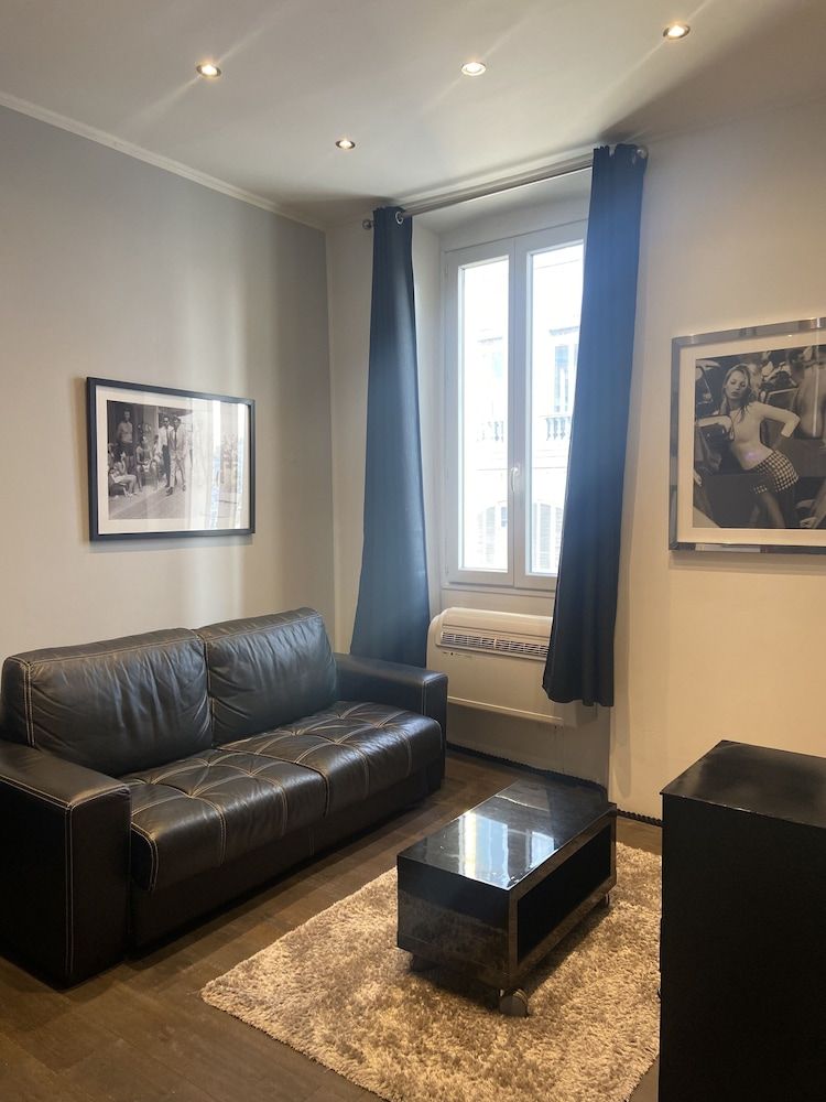 Residence D'Azur Business Apartment 9