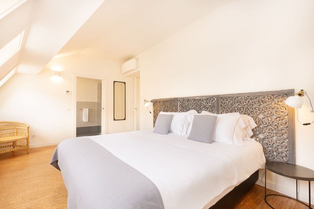 Business Apartment, Balcony, City View