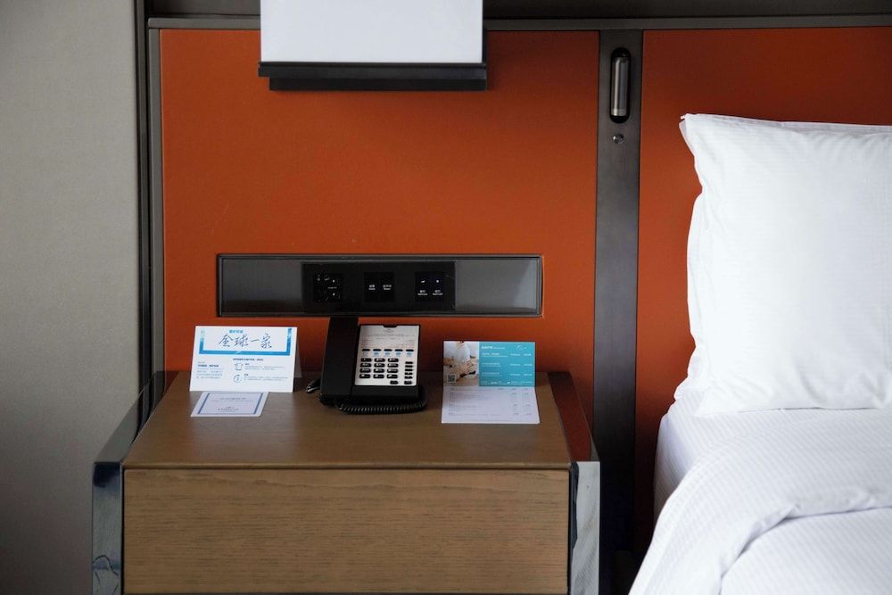 Twin Guest Room