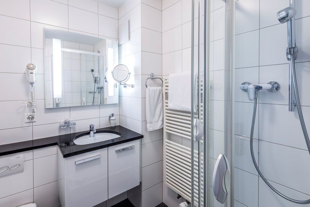 Hotel Coop Tagungszentrum & Hotelpark im Grünen Junior Suite 3