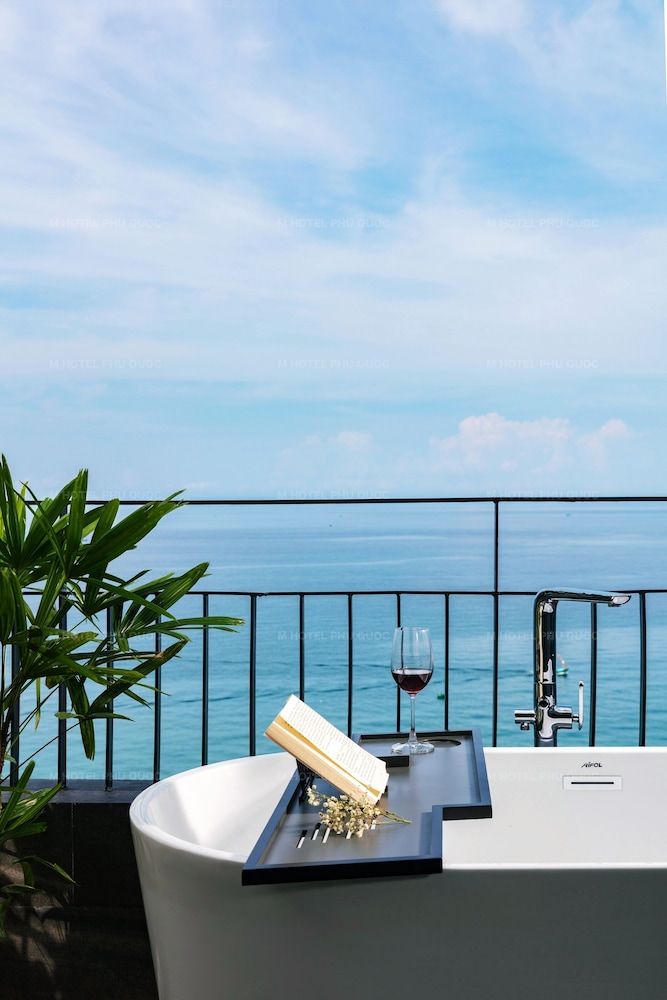 undefined M Hotel Phu Quoc 8