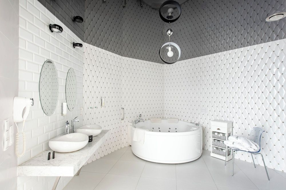 Hotel Lenart Luxury Apartment (White) 4