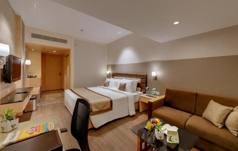 Hazel Suite