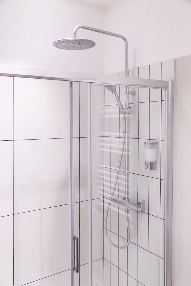 Tula Inn Standard Double Room 12